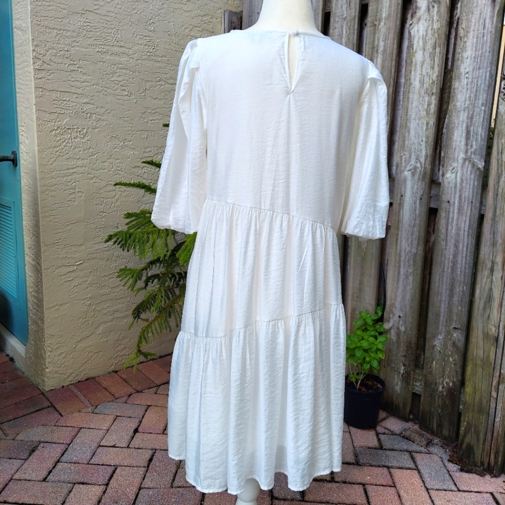 Anthropology Moon River White Dress - Picture 3 of 9